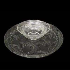 Vintage Anchor Hocking Chip & Dip Platter w/ Attatched Bowl RARE 12.5”